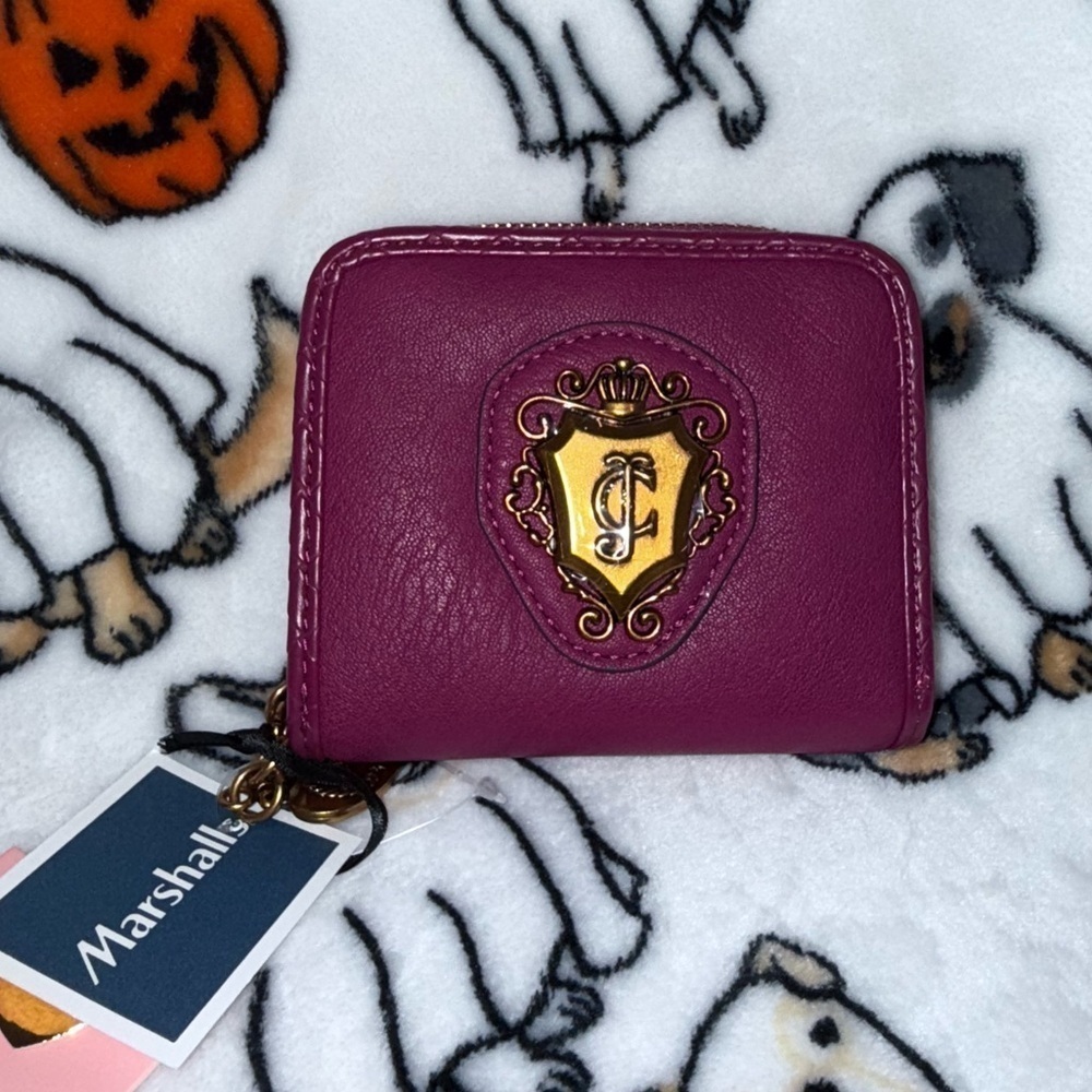 NWT Juicy Couture Juicy Romance Coin Zip Around Wallet in Plum Berry